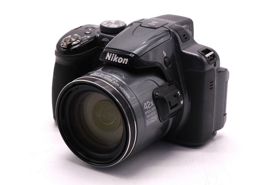 Фотоаппарат компактный Nikon Coolpix P520