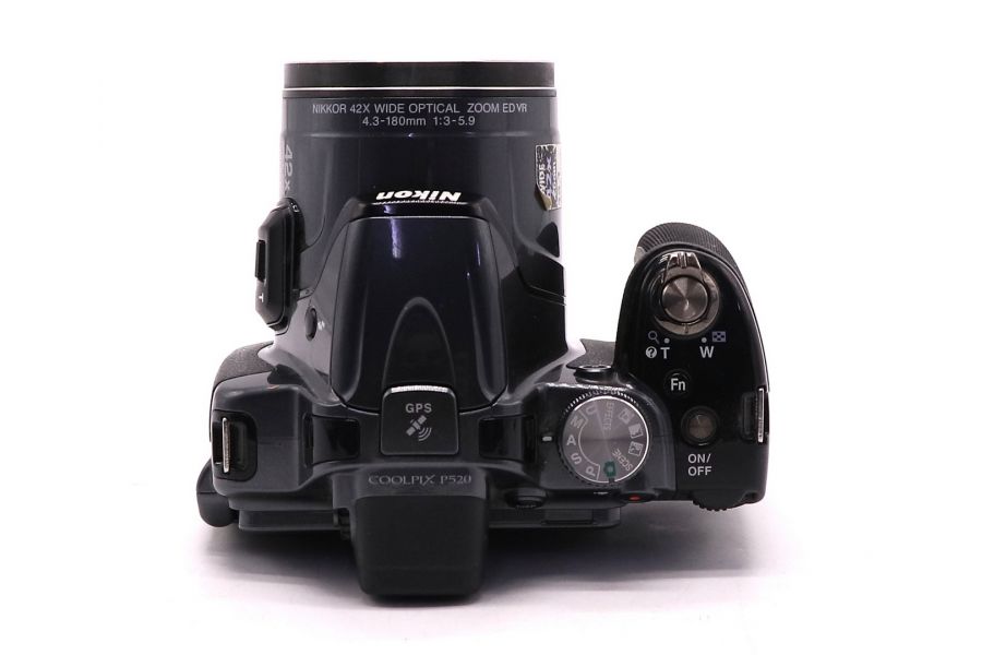 Фотоаппарат компактный Nikon Coolpix P520
