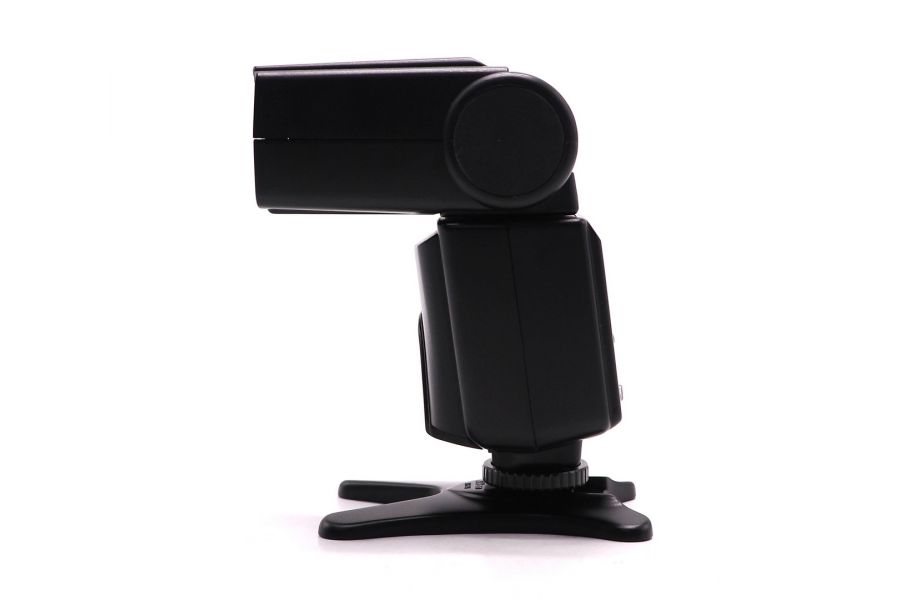 Фотовспышка Dorr Daf 44 Wi for Nikon отличная