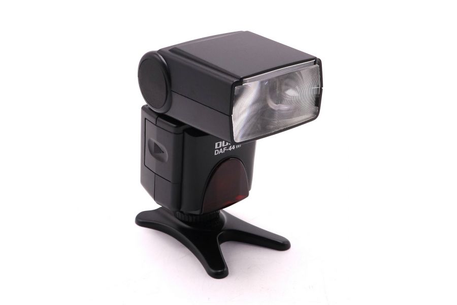Фотовспышка Dorr Daf 44 Wi for Nikon отличная