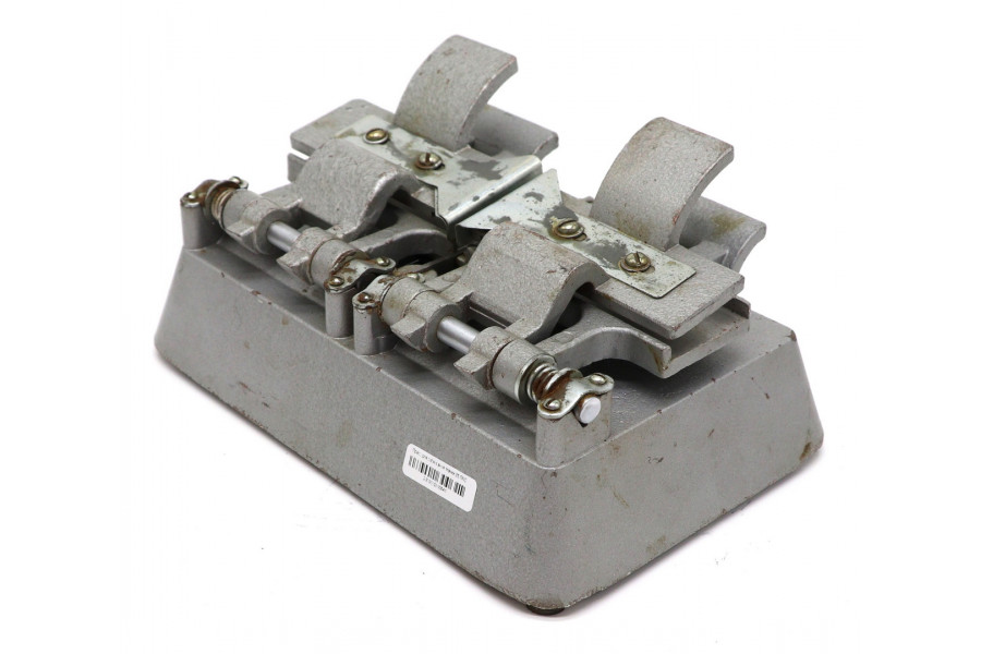 Пресс для склеивания пленки 35 ПКС (СССР, 1975)