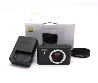 Nikon 1 J1 body в упаковке (пробег 1050 кадров)