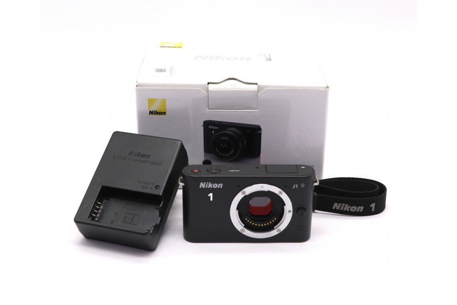 Nikon 1 J1 body в упаковке (пробег 1050 кадров)