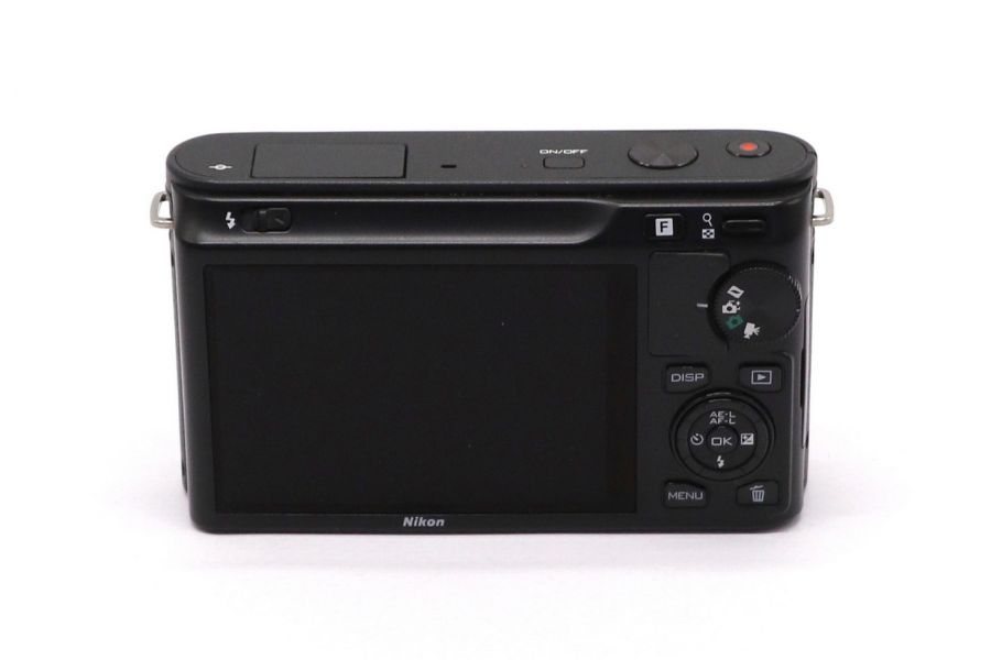 Nikon 1 J1 body в упаковке (пробег 1050 кадров)