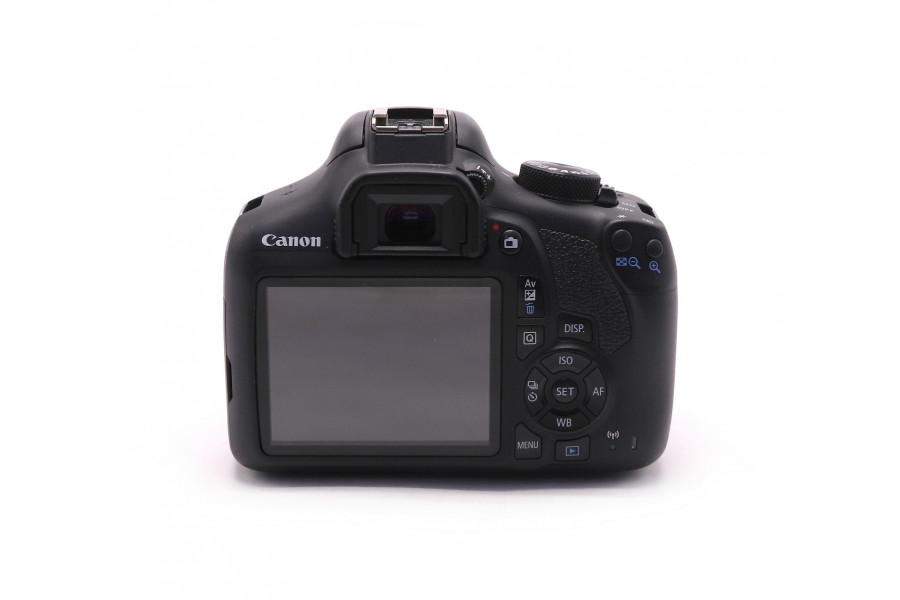 Фотоаппарат Canon EOS 1300D kit (пробег 10 кадров)
