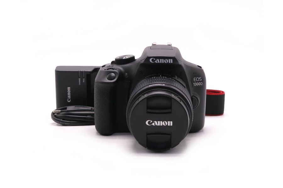 Фотоаппарат Canon EOS 1300D kit (пробег 10 кадров)