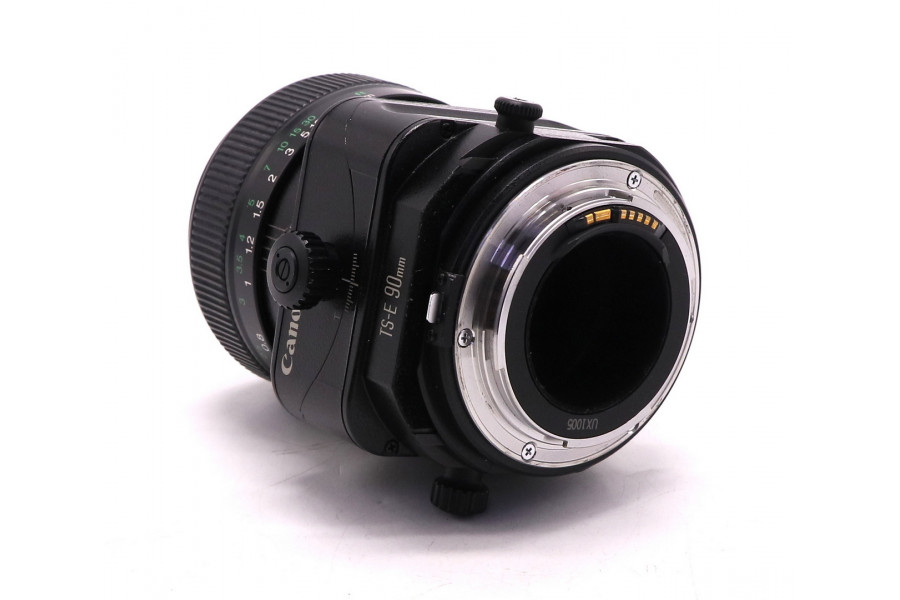 Canon TS-E 90mm f/2.8 с функцией наклона и сдвига