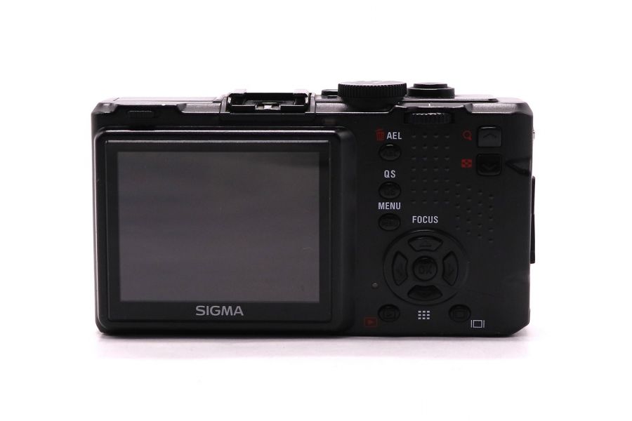Цифровая компактная фотокамера Sigma DP1X