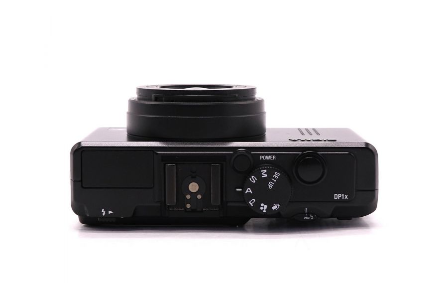 Цифровая компактная фотокамера Sigma DP1X