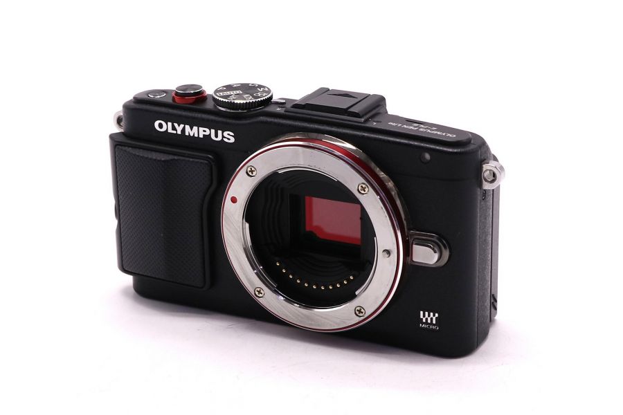 Olympus Pen E-PL6 body (пробег 2340 кадров)