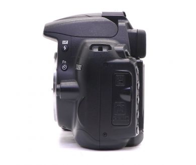 Фотоаппарат Nikon D5000 body (пробег 12935 кадров)