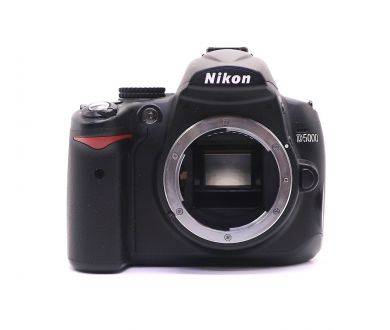 Фотоаппарат Nikon D5000 body (пробег 12935 кадров)