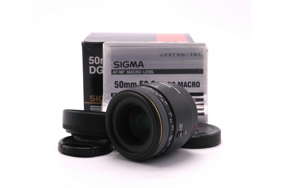 Sigma AF 50mm f/2.8 EX DG Macro Sony A в упаковке