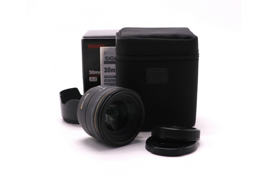 Sigma AF 30mm f/1.4 EX DC  for Sony A в упаковке
