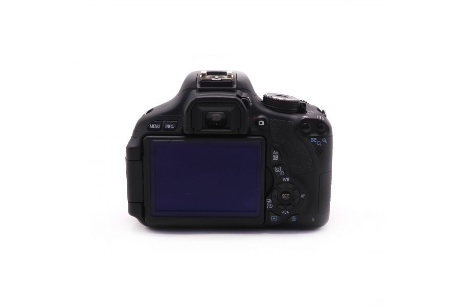 Фотоаппарат Canon EOS 600D kit (пробег 4500 кадров)
