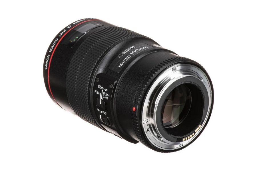 Объектив Canon EF 100mm f/2.8L Macro IS USM в упаковке