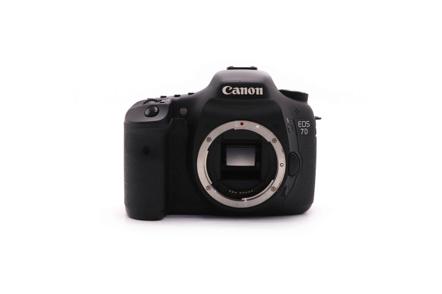 Фотоаппарат Canon EOS 7D body (пробег 12750 кадров)