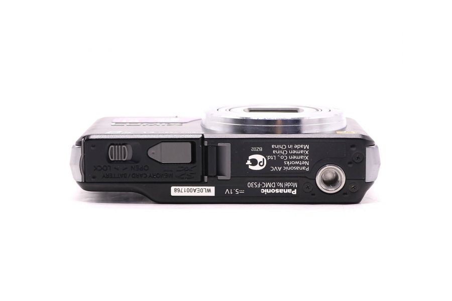 Камера Panasonic Lumix DMC-FS30 в упаковке