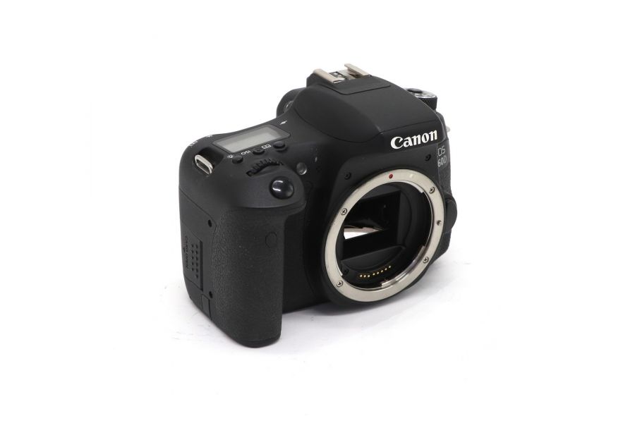 Canon EOS 760D body в упаковке (пробег 10180 кадров)