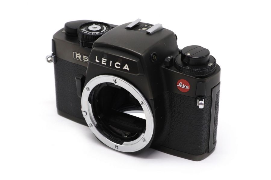 Классическая камера Leica R5 Schwarz body