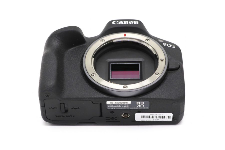 Canon EOS R50 body в упаковке (пробег 3435 кадров)