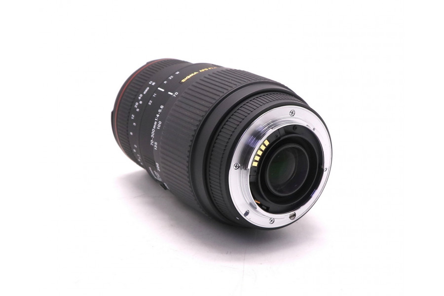 Sigma AF 70-300mm f/4-5.6 APO MACRO DG Sony A в упаковке