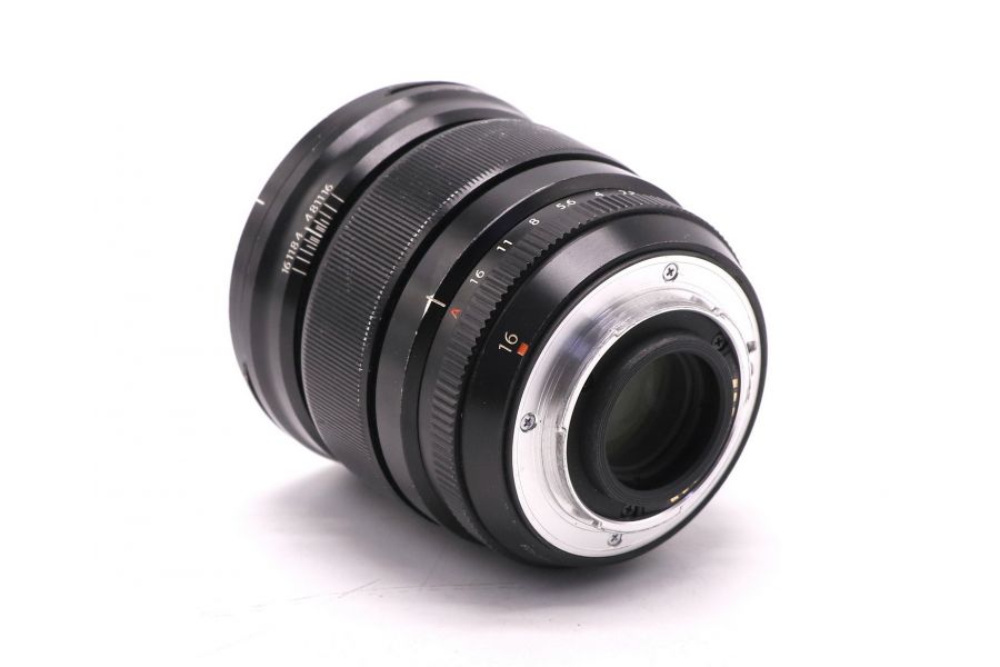 Широкоугольный объектив Fujifilm XF 16mm f/1.4 R WR