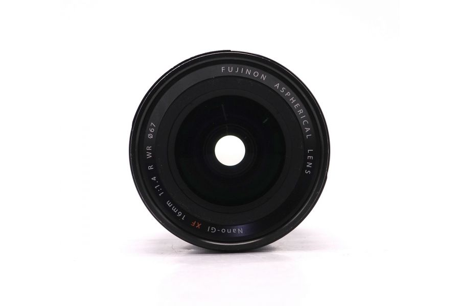 Широкоугольный объектив Fujifilm XF 16mm f/1.4 R WR