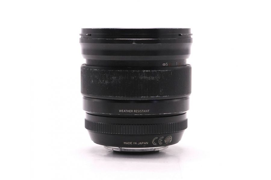 Широкоугольный объектив Fujifilm XF 16mm f/1.4 R WR