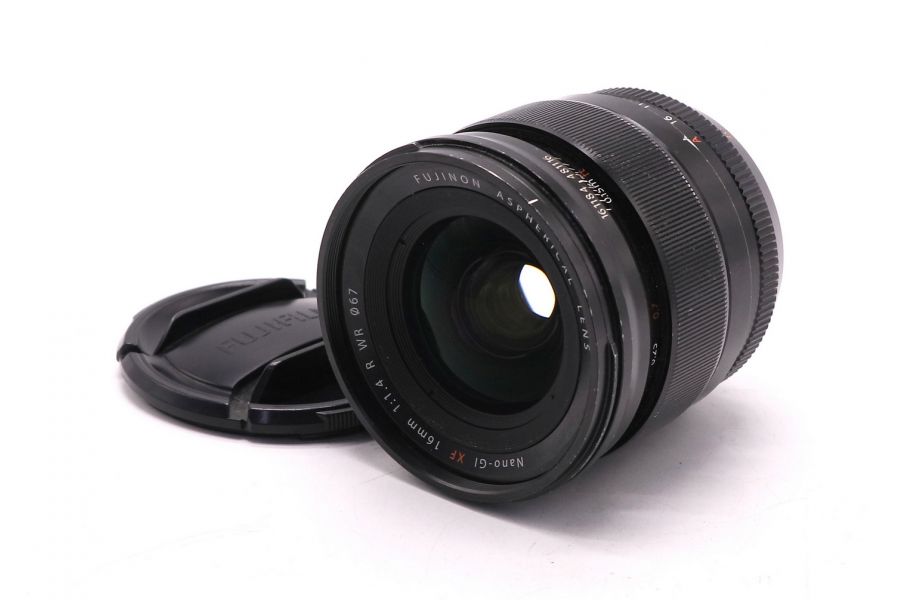 Широкоугольный объектив Fujifilm XF 16mm f/1.4 R WR