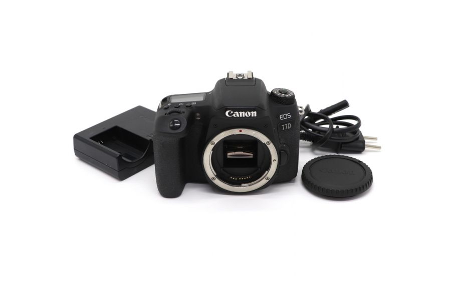Фотокамера Canon EOS 77D body (пробег 28465 кадров)
