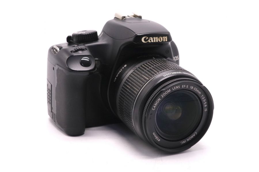 Canon EOS 1000D kit (пробег 19405 кадров)