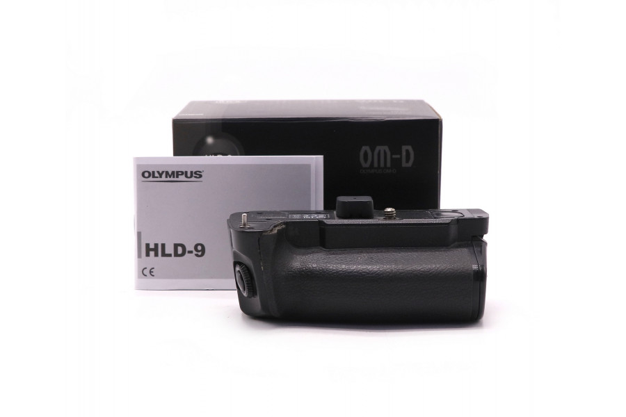 Батарейный блок Olympus HLD-9 в упаковке