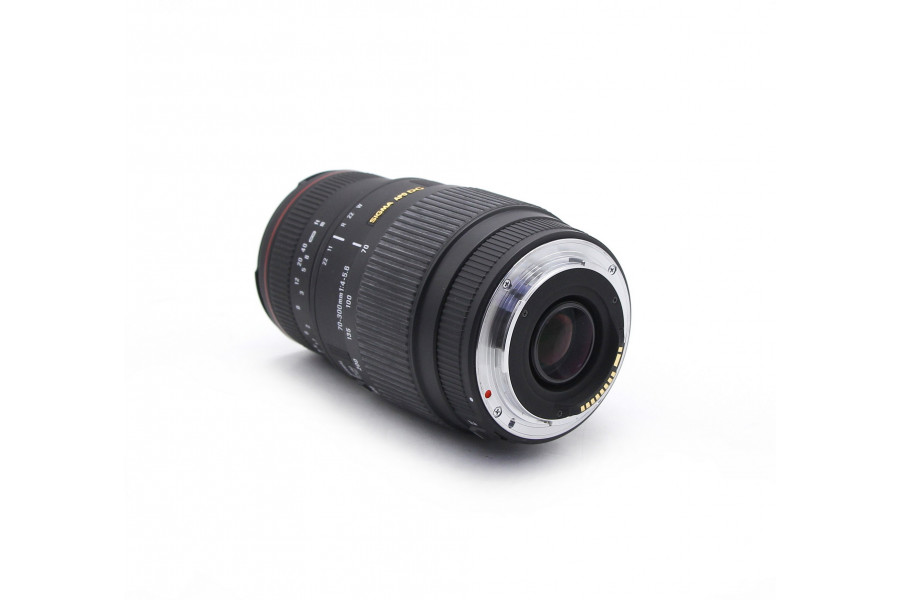 Объектив Sigma AF 70-300mm f/4-5.6 APO MACRO DG for Canon EF-S