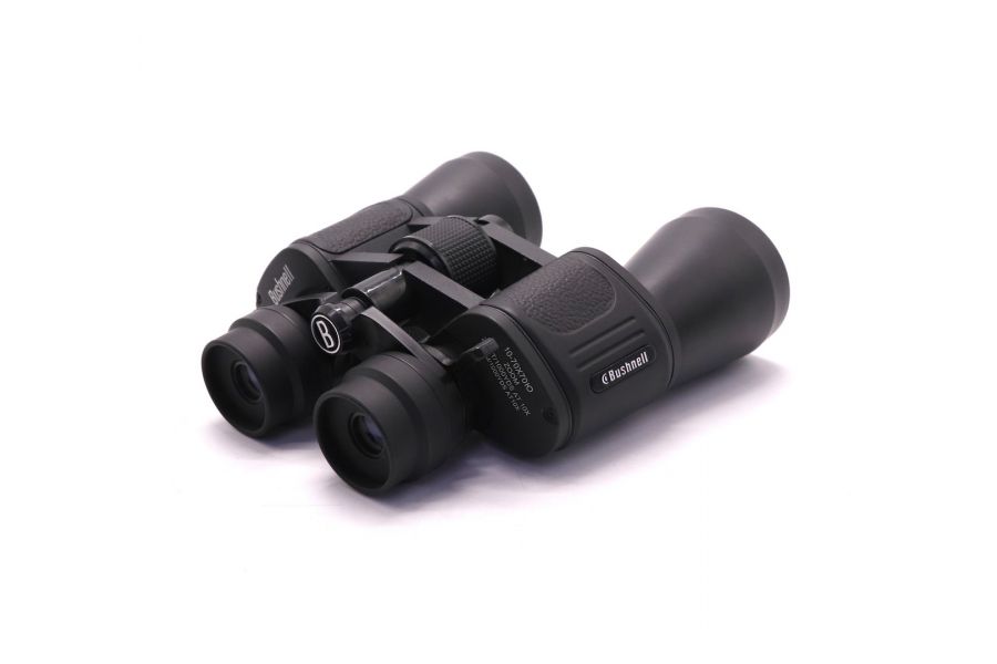 Универсальная бинокль Bushnell 10-70x70 в упаковке