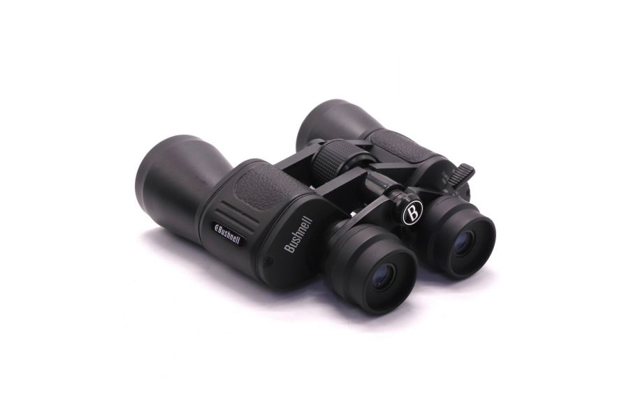 Универсальная бинокль Bushnell 10-70x70 в упаковке