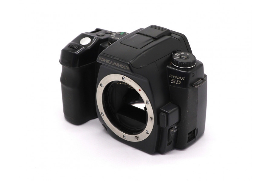 Фотоаппарат зеркальный Konica Minolta Dynax 5D body