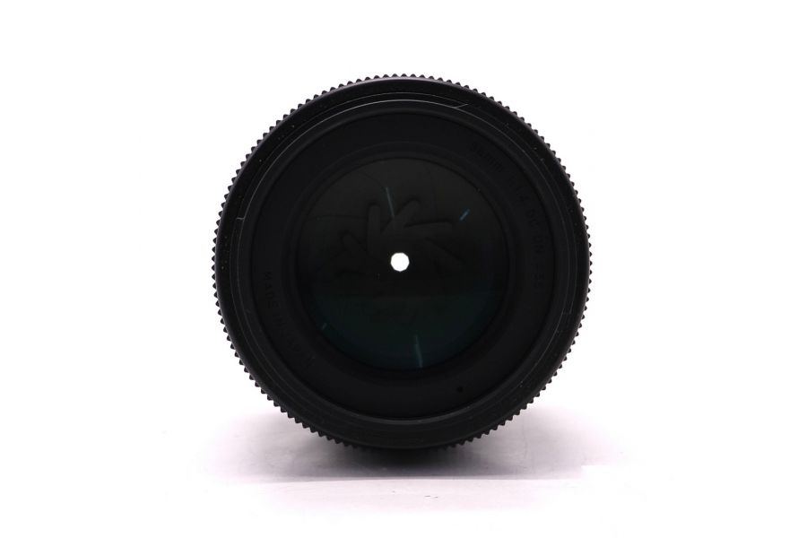 Sigma 56mm f/1.4 DC DN Contemporary Micro 4/3 в упаковке
