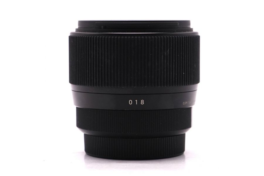 Sigma 56mm f/1.4 DC DN Contemporary Micro 4/3 в упаковке