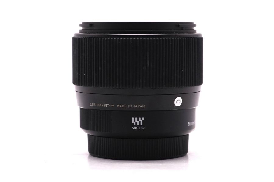 Sigma 56mm f/1.4 DC DN Contemporary Micro 4/3 в упаковке