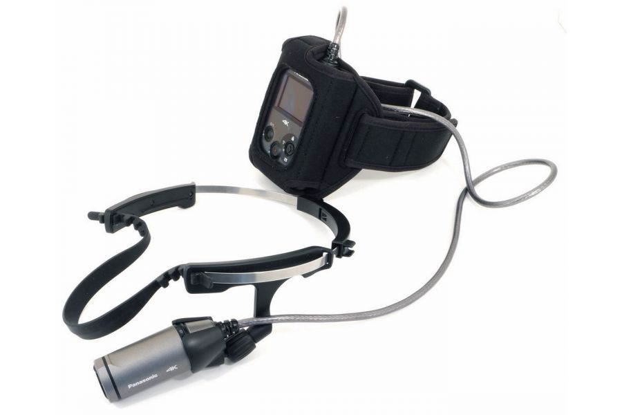 Видеокамера Panasonic HX-A500 в упаковке