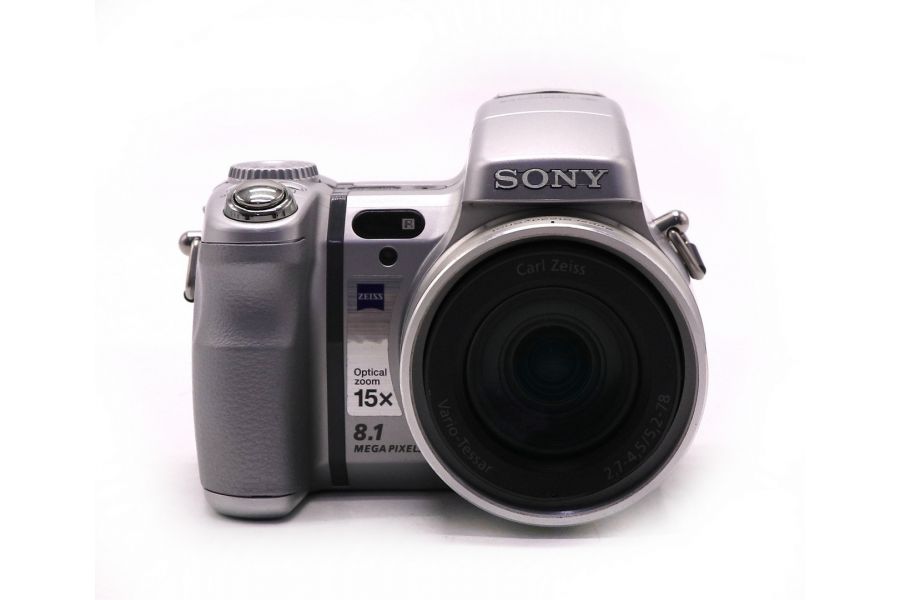 Цифровой фотоаппарат Sony Cyber-shot DSC-H9 