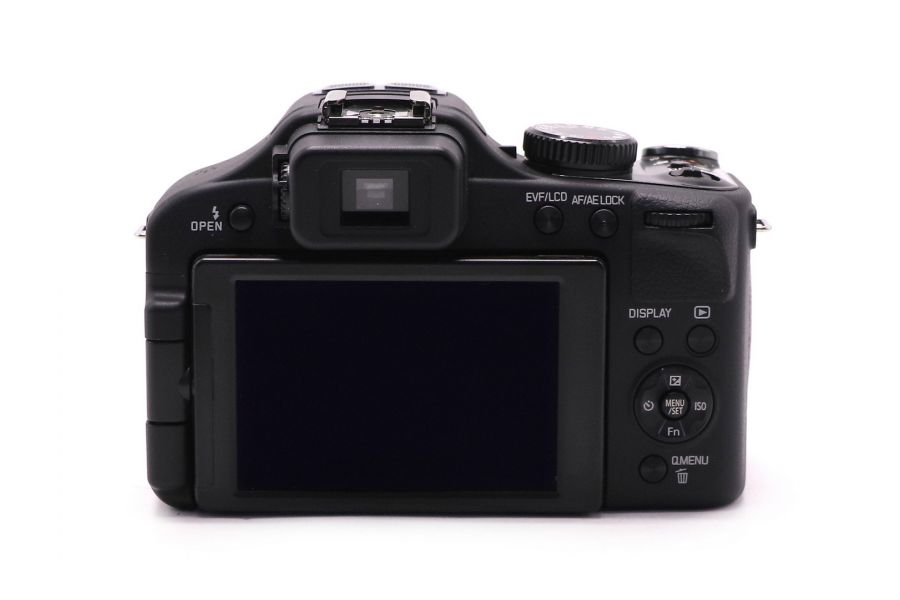 Цифровая компактная фотокамера Leica V-Lux 3