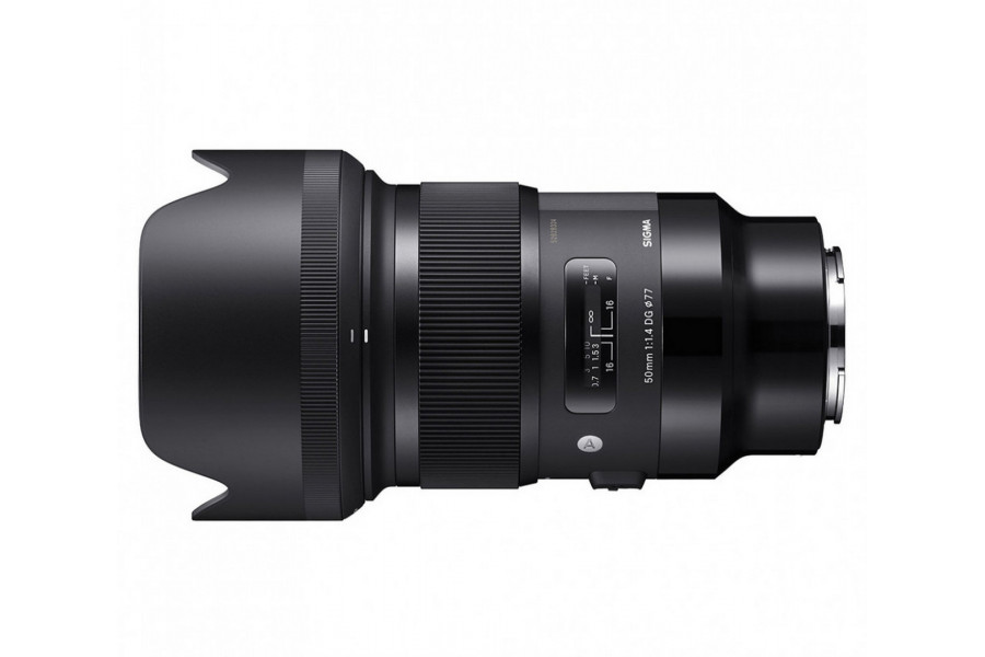 Sigma 50mm f/1.4 DG HSM Art Sony E в упаковке
