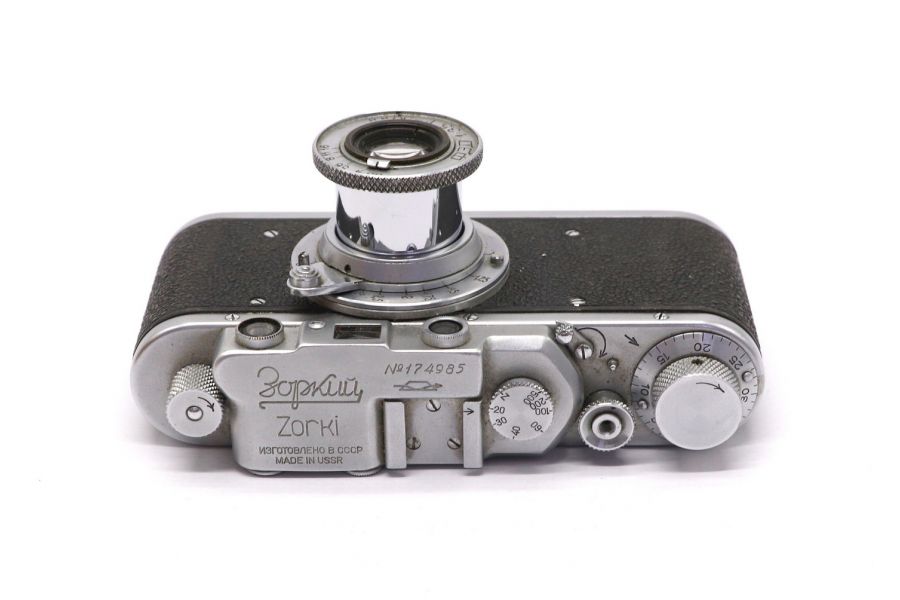 Фотокамера Зоркий / Zorki + Индустар-10 (СССР)