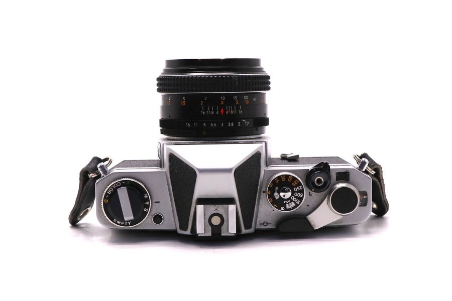 Японская зеркальная камера Chinon CX II kit