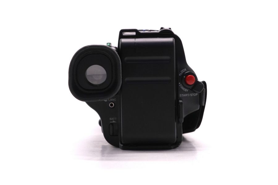 Кассетная видеокамера Sony Handycam CCD-TR94