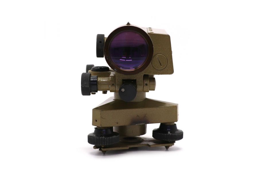 Точный оптический с уровнем нивелир Н-3 (СССР)