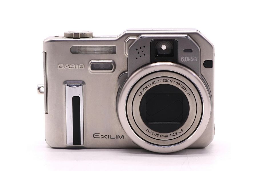Компактная цифровая камера Casio Exilim EX-P600
