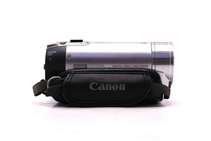 Компактная цифровая видеокамера Canon FS100